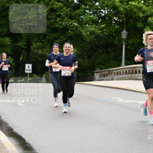 14.06.2026 - REWE Women's Run Dr. Thomas Lammeyer http://msf.ph/oto/9765785 14.06.2026 09:40:59 Laufen 3, 10796, 57, 11313, 7 meine-sportfotos.de