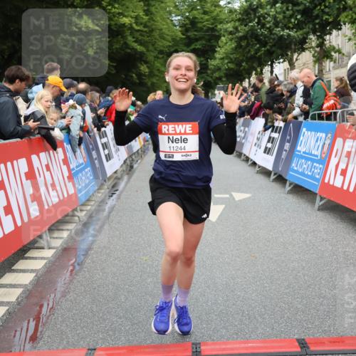 14.06.2026 - REWE Women's Run Strokosch-Dieckow http://msf.ph/oto/9765821 14.06.2026 09:51:52 Ziel 10589, 10925, 10999, 11218, 11244 meine-sportfotos.de