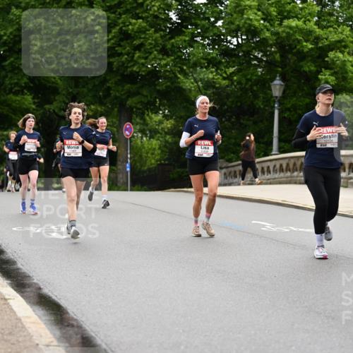 14.06.2026 - REWE Women's Run Dr. Thomas Lammeyer http://msf.ph/oto/9765982 14.06.2026 09:41:16 Laufen 51, 10156 meine-sportfotos.de