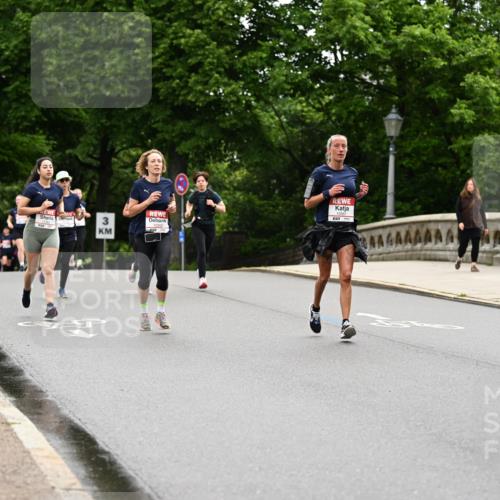 14.06.2026 - REWE Women's Run Dr. Thomas Lammeyer http://msf.ph/oto/9766047 14.06.2026 09:41:22 Laufen 3, 10358 meine-sportfotos.de