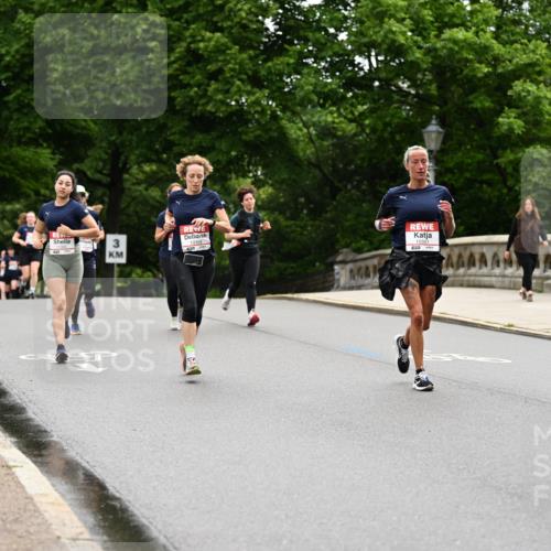 14.06.2026 - REWE Women's Run Dr. Thomas Lammeyer http://msf.ph/oto/9766051 14.06.2026 09:41:22 Laufen 3, 10561, 11302 meine-sportfotos.de