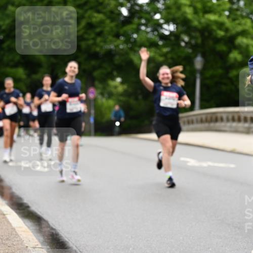 14.06.2026 - REWE Women's Run Dr. Thomas Lammeyer http://msf.ph/oto/9766158 14.06.2026 09:41:30 Laufen 11417, 57 meine-sportfotos.de