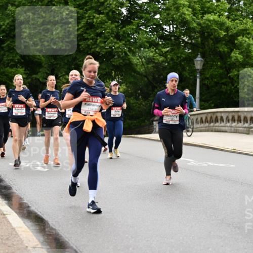 14.06.2026 - REWE Women's Run Dr. Thomas Lammeyer http://msf.ph/oto/9766228 14.06.2026 09:41:35 Laufen 11415, 57, 11383 meine-sportfotos.de
