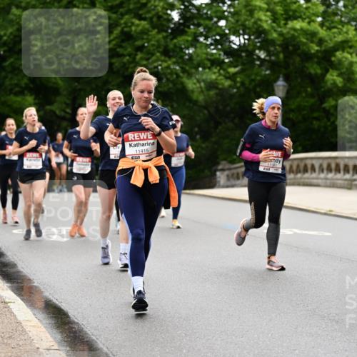 14.06.2026 - REWE Women's Run Dr. Thomas Lammeyer http://msf.ph/oto/9766232 14.06.2026 09:41:35 Laufen 11415, 7, 11383 meine-sportfotos.de