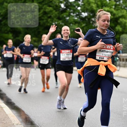 14.06.2026 - REWE Women's Run Dr. Thomas Lammeyer http://msf.ph/oto/9766245 14.06.2026 09:41:36 Laufen 10641, 11415, 5, 11383 meine-sportfotos.de