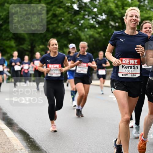 14.06.2026 - REWE Women's Run Dr. Thomas Lammeyer http://msf.ph/oto/9766272 14.06.2026 09:41:38 Laufen 10611, 10385, 7 meine-sportfotos.de