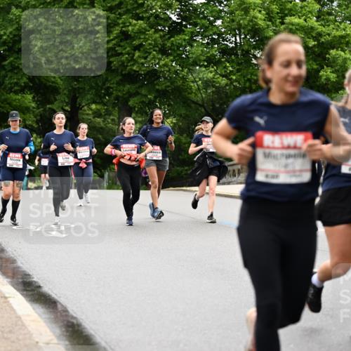 14.06.2026 - REWE Women's Run Dr. Thomas Lammeyer http://msf.ph/oto/9766290 14.06.2026 09:41:40 Laufen 10740, 10263, 4137 meine-sportfotos.de
