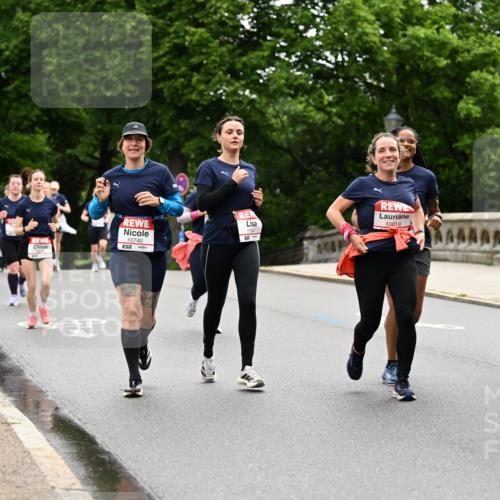 14.06.2026 - REWE Women's Run Dr. Thomas Lammeyer http://msf.ph/oto/9766323 14.06.2026 09:41:42 Laufen 10740, 57, 11344, 10018, 10547 meine-sportfotos.de