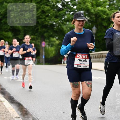 14.06.2026 - REWE Women's Run Dr. Thomas Lammeyer http://msf.ph/oto/9766343 14.06.2026 09:41:44 Laufen 10740, 1134, 51 meine-sportfotos.de