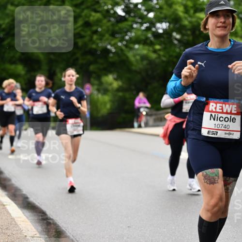 14.06.2026 - REWE Women's Run Dr. Thomas Lammeyer http://msf.ph/oto/9766349 14.06.2026 09:41:44 Laufen 10740 meine-sportfotos.de