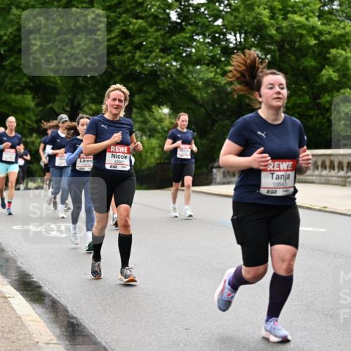 14.06.2026 - REWE Women's Run Dr. Thomas Lammeyer http://msf.ph/oto/9766383 14.06.2026 09:41:47 Laufen 10923, 10638, 7, 10543 meine-sportfotos.de