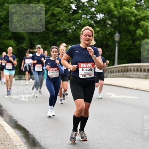 14.06.2026 - REWE Women's Run Dr. Thomas Lammeyer http://msf.ph/oto/9766397 14.06.2026 09:41:47 Laufen 10923, 7 meine-sportfotos.de