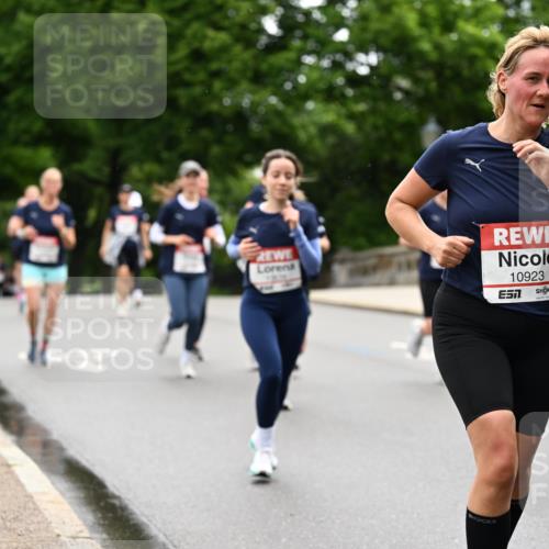 14.06.2026 - REWE Women's Run Dr. Thomas Lammeyer http://msf.ph/oto/9766404 14.06.2026 09:41:48 Laufen 10923 meine-sportfotos.de