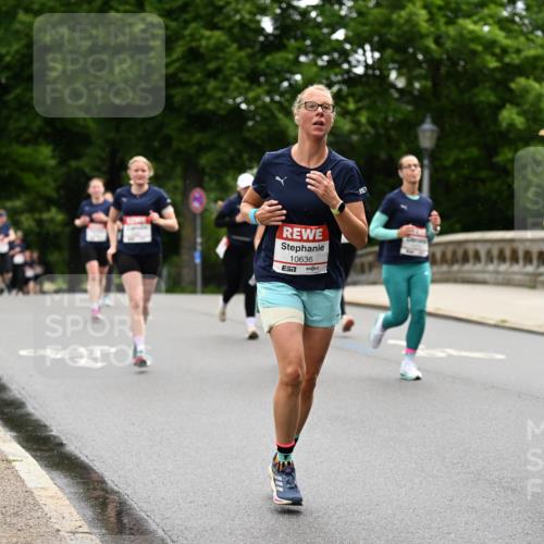 14.06.2026 - REWE Women's Run Dr. Thomas Lammeyer http://msf.ph/oto/9766433 14.06.2026 09:41:51 Laufen 10636, 7, 11436, 7 meine-sportfotos.de