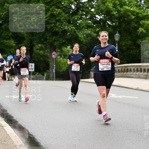 14.06.2026 - REWE Women's Run Dr. Thomas Lammeyer http://msf.ph/oto/9766486 14.06.2026 09:41:55 Laufen 10069, 57 meine-sportfotos.de