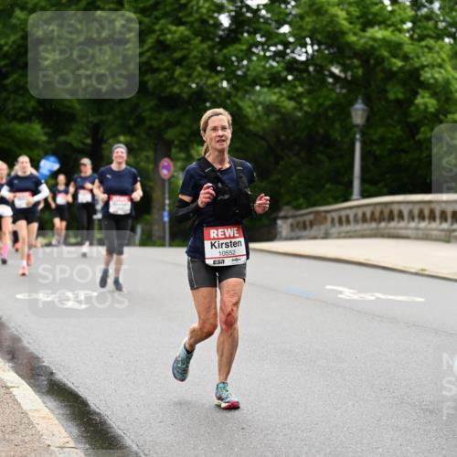 14.06.2026 - REWE Women's Run Dr. Thomas Lammeyer http://msf.ph/oto/9766512 14.06.2026 09:41:57 Laufen 10552, 7, 10378, 7 meine-sportfotos.de