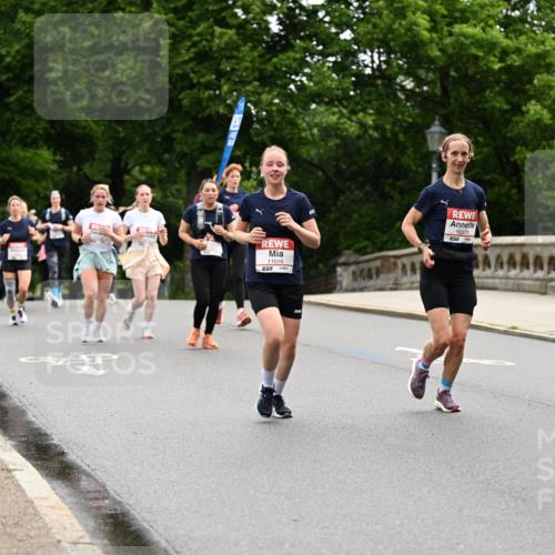 14.06.2026 - REWE Women's Run Dr. Thomas Lammeyer http://msf.ph/oto/9766621 14.06.2026 09:42:06 Laufen 11016, 10377 meine-sportfotos.de