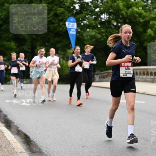 14.06.2026 - REWE Women's Run Dr. Thomas Lammeyer http://msf.ph/oto/9766629 14.06.2026 09:42:07 Laufen 5, 30, 11016, 144 meine-sportfotos.de