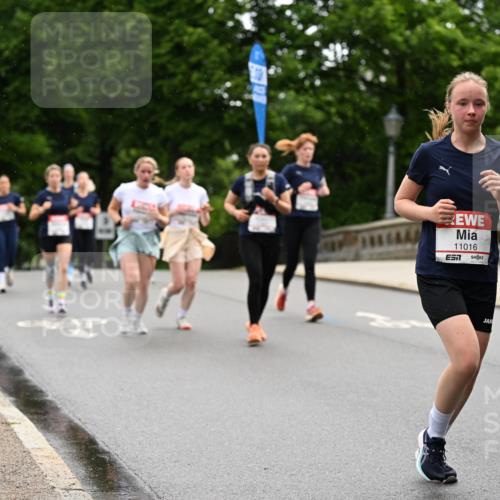 14.06.2026 - REWE Women's Run Dr. Thomas Lammeyer http://msf.ph/oto/9766633 14.06.2026 09:42:07 Laufen 11016 meine-sportfotos.de