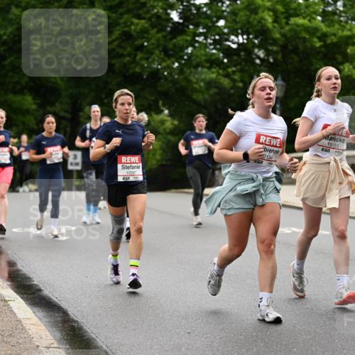 14.06.2026 - REWE Women's Run Dr. Thomas Lammeyer http://msf.ph/oto/9766675 14.06.2026 09:42:10 Laufen 10287, 57, 0134, 10133, 7 meine-sportfotos.de