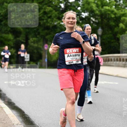 14.06.2026 - REWE Women's Run Dr. Thomas Lammeyer http://msf.ph/oto/9766709 14.06.2026 09:42:13 Laufen 10736, 57 meine-sportfotos.de