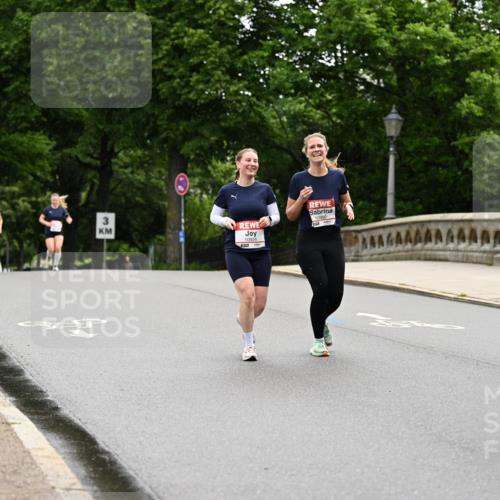 14.06.2026 - REWE Women's Run Dr. Thomas Lammeyer http://msf.ph/oto/9766768 14.06.2026 09:42:18 Laufen 3, 10934 meine-sportfotos.de