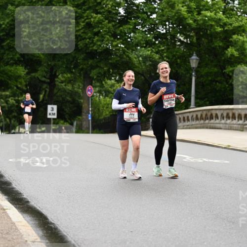 14.06.2026 - REWE Women's Run Dr. Thomas Lammeyer http://msf.ph/oto/9766771 14.06.2026 09:42:18 Laufen 3, 10934 meine-sportfotos.de