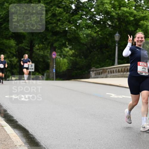 14.06.2026 - REWE Women's Run Dr. Thomas Lammeyer http://msf.ph/oto/9766795 14.06.2026 09:42:20 Laufen 10934 meine-sportfotos.de