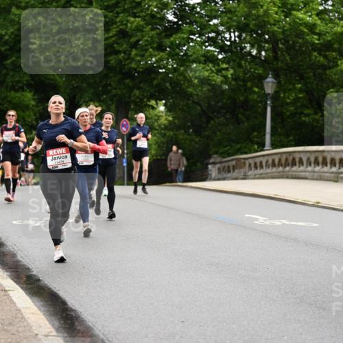 14.06.2026 - REWE Women's Run Dr. Thomas Lammeyer http://msf.ph/oto/9767063 14.06.2026 09:42:42 Laufen 6, 11479 meine-sportfotos.de