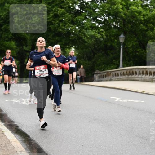 14.06.2026 - REWE Women's Run Dr. Thomas Lammeyer http://msf.ph/oto/9767073 14.06.2026 09:42:43 Laufen 11479, 11533 meine-sportfotos.de