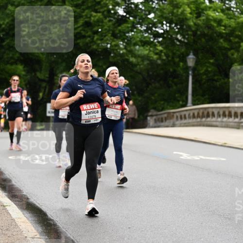 14.06.2026 - REWE Women's Run Dr. Thomas Lammeyer http://msf.ph/oto/9767079 14.06.2026 09:42:43 Laufen 11479, 517, 11533 meine-sportfotos.de