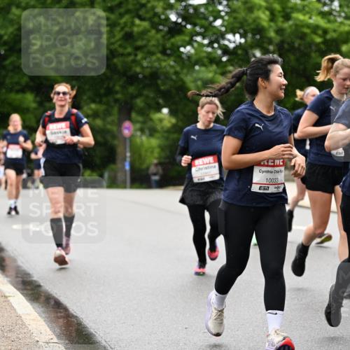 14.06.2026 - REWE Women's Run Dr. Thomas Lammeyer http://msf.ph/oto/9767110 14.06.2026 09:42:46 Laufen 10901, 10033, 10034 meine-sportfotos.de