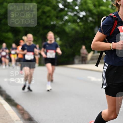 14.06.2026 - REWE Women's Run Dr. Thomas Lammeyer http://msf.ph/oto/9767136 14.06.2026 09:42:49 Laufen 10858 meine-sportfotos.de