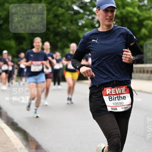 14.06.2026 - REWE Women's Run Dr. Thomas Lammeyer http://msf.ph/oto/9767182 14.06.2026 09:42:54 Laufen 10590, 57, 111, 7 meine-sportfotos.de