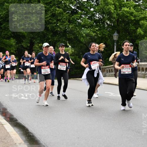 14.06.2026 - REWE Women's Run Dr. Thomas Lammeyer http://msf.ph/oto/9767209 14.06.2026 09:42:58 Laufen 11477, 10978, 11095 meine-sportfotos.de