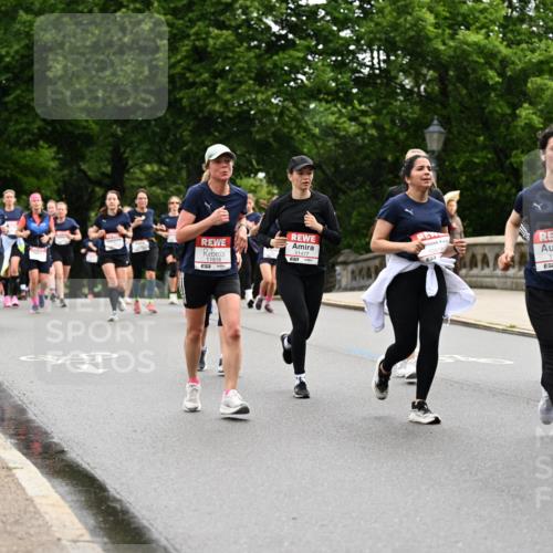 14.06.2026 - REWE Women's Run Dr. Thomas Lammeyer http://msf.ph/oto/9767215 14.06.2026 09:42:58 Laufen 109784, 11518, 11095, 5 meine-sportfotos.de