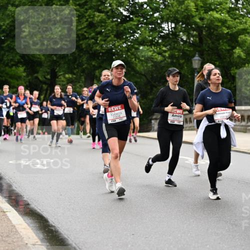 14.06.2026 - REWE Women's Run Dr. Thomas Lammeyer http://msf.ph/oto/9767218 14.06.2026 09:42:59 Laufen 11518, 11477, 10978, 11095 meine-sportfotos.de
