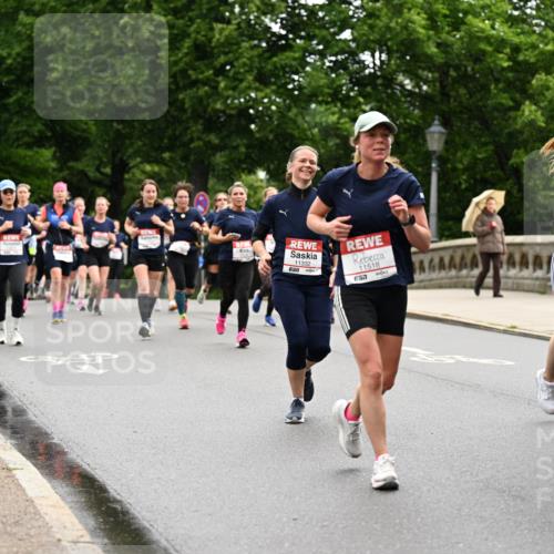 14.06.2026 - REWE Women's Run Dr. Thomas Lammeyer http://msf.ph/oto/9767225 14.06.2026 09:42:59 Laufen 11332, 7, 11518, 10978 meine-sportfotos.de