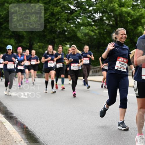 14.06.2026 - REWE Women's Run Dr. Thomas Lammeyer http://msf.ph/oto/9767233 14.06.2026 09:43:00 Laufen 11332, 11518, 7 meine-sportfotos.de
