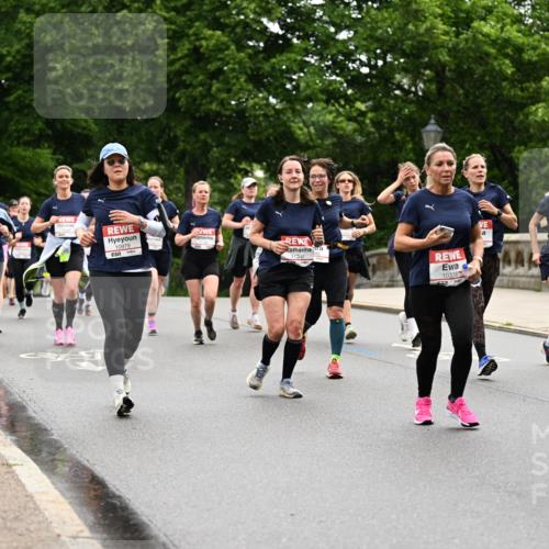 14.06.2026 - REWE Women's Run Dr. Thomas Lammeyer http://msf.ph/oto/9767246 14.06.2026 09:43:02 Laufen 10979, 11341, 10338, 11309 meine-sportfotos.de