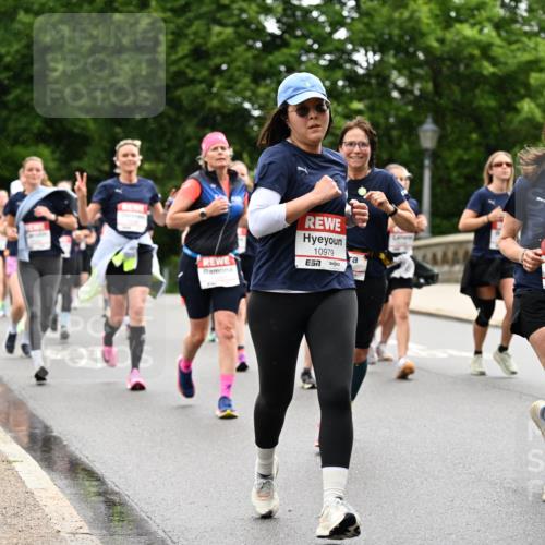 14.06.2026 - REWE Women's Run Dr. Thomas Lammeyer http://msf.ph/oto/9767262 14.06.2026 09:43:04 Laufen 10979, 7, 11341, 7 meine-sportfotos.de