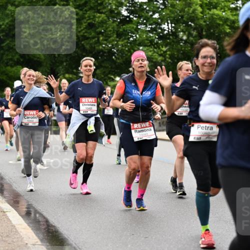 14.06.2026 - REWE Women's Run Dr. Thomas Lammeyer http://msf.ph/oto/9767269 14.06.2026 09:43:04 Laufen 10302, 10405, 7, 10680, 10093, 10092 meine-sportfotos.de