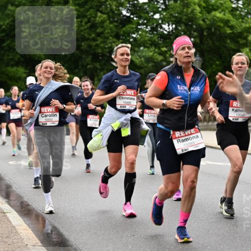 14.06.2026 - REWE Women's Run Dr. Thomas Lammeyer http://msf.ph/oto/9767275 14.06.2026 09:43:05 Laufen 10302, 7, 10405, 10093, 850, 10680, 10000 meine-sportfotos.de
