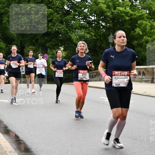14.06.2026 - REWE Women's Run Dr. Thomas Lammeyer http://msf.ph/oto/9767304 14.06.2026 09:43:11 Laufen 11007, 11067, 11240, 657 meine-sportfotos.de