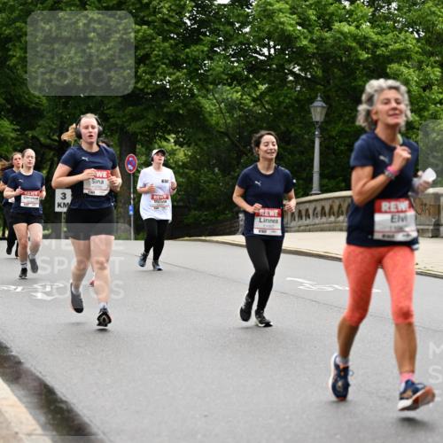 14.06.2026 - REWE Women's Run Dr. Thomas Lammeyer http://msf.ph/oto/9767312 14.06.2026 09:43:12 Laufen 3, 10391, 51, 11007 meine-sportfotos.de