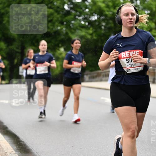 14.06.2026 - REWE Women's Run Dr. Thomas Lammeyer http://msf.ph/oto/9767332 14.06.2026 09:43:14 Laufen 10292, 7 meine-sportfotos.de