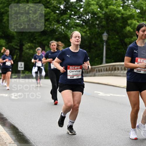 14.06.2026 - REWE Women's Run Dr. Thomas Lammeyer http://msf.ph/oto/9767342 14.06.2026 09:43:16 Laufen 10391, 10172, 7, 10937, 57 meine-sportfotos.de