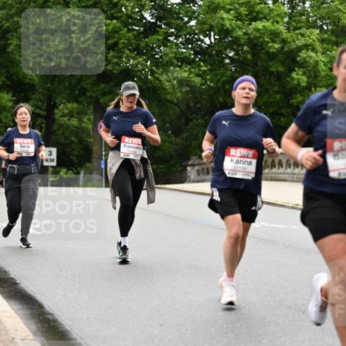 14.06.2026 - REWE Women's Run Dr. Thomas Lammeyer http://msf.ph/oto/9767385 14.06.2026 09:43:21 Laufen 10339, 3, 11406, 11199, 10131, 57 meine-sportfotos.de