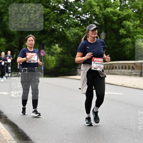 14.06.2026 - REWE Women's Run Dr. Thomas Lammeyer http://msf.ph/oto/9767395 14.06.2026 09:43:22 Laufen 10339, 11406, 7 meine-sportfotos.de