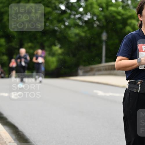14.06.2026 - REWE Women's Run Dr. Thomas Lammeyer http://msf.ph/oto/9767412 14.06.2026 09:43:24 Laufen 39, 7 meine-sportfotos.de